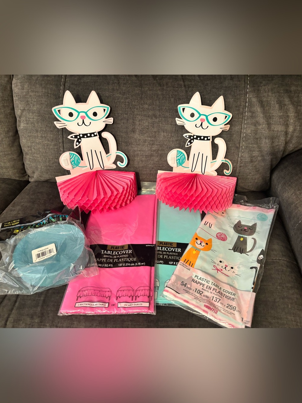 Purr-fect Cat themed party supplies set Party Cat Centerpiece & Tableware Set
